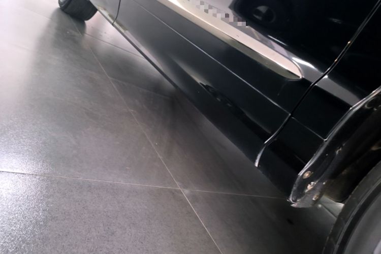 Used Honda Elysion 2024 2.0L eHEV Ultimate Edition Right Side Sill