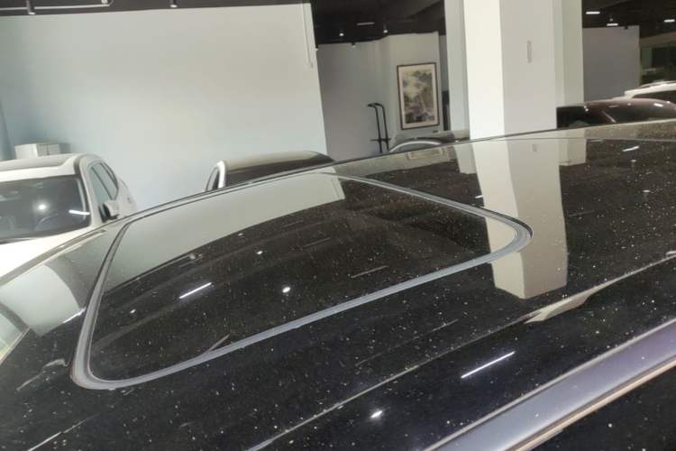 Used Honda Elysion 2024 2.0L eHEV Luxury Edition Roof