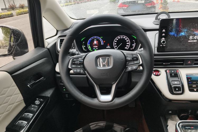 Used Honda Elysion 2024 2.0L eHEV Luxury Edition Steering Wheel