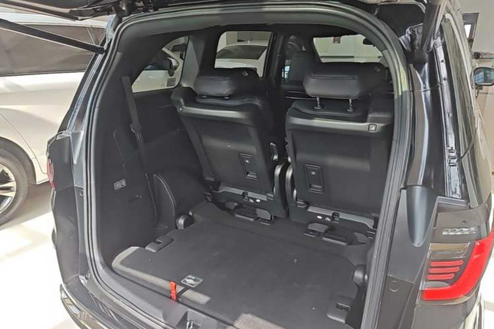 Used Honda Elysion 2024 2.0L eHEV Luxury Edition Trunk