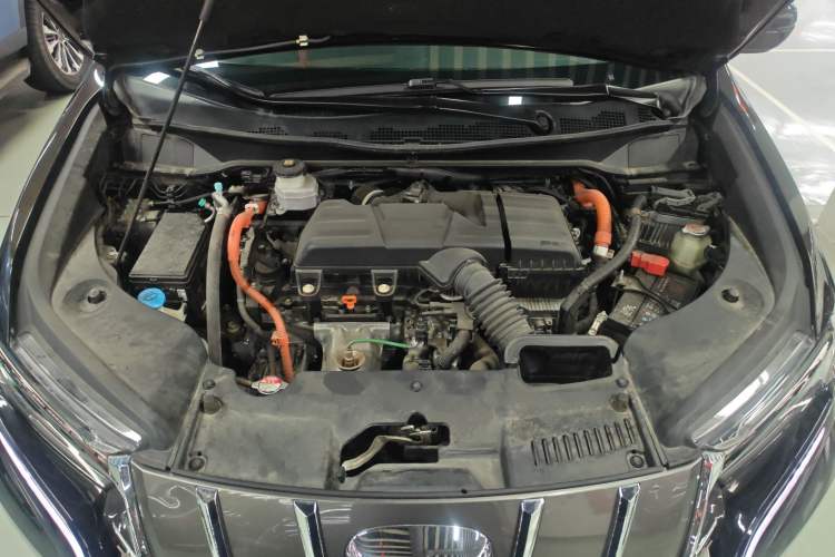 Used Honda Elysion 2024 2.0L eHEV Luxury Edition Engine Bay