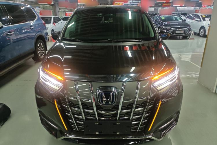 Used Honda Elysion 2024 2.0L eHEV Luxury Edition Front