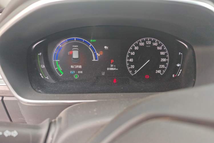Used Honda Elysion 2024 2.0L eHEV Luxury Edition Odometer Close Up