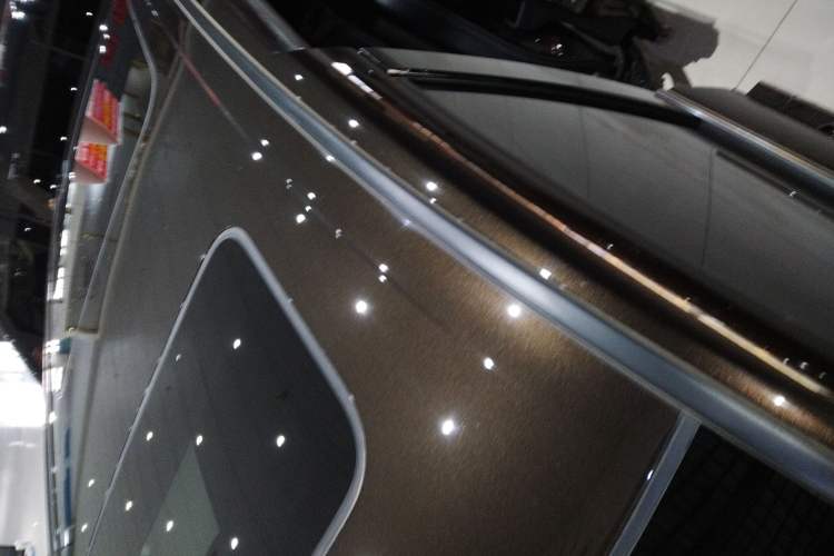 Used Honda Elysion 2024 2.0L eHEV Luxury Edition Roof