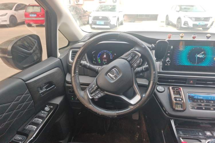 Used Honda Elysion 2024 2.0L eHEV Luxury Edition Steering Wheel
