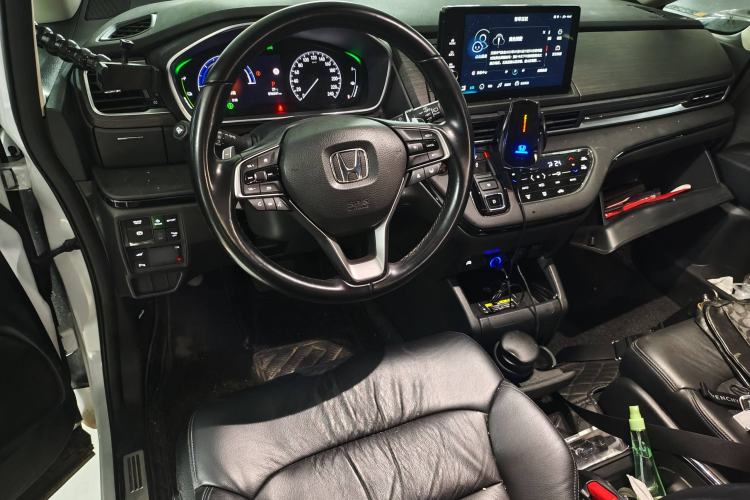 Used Honda Elysion 2024 2.0L eHEV Luxury Edition Interior 2