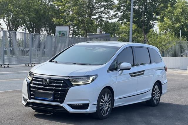 Honda Elysion 2024 2.0L eHEV Luxury Edition de segunda mano