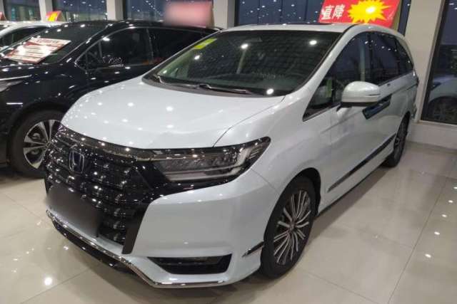 Used Honda Elysion 2024 2.0L eHEV Luxury Edition