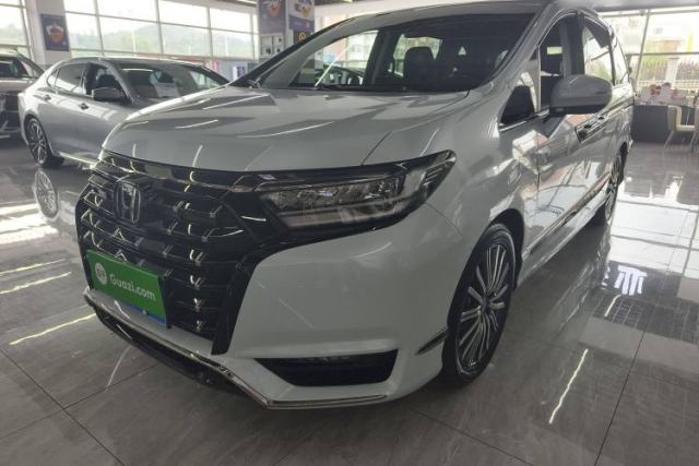 Used Honda Elysion 2024 2.0L eHEV Luxury Edition