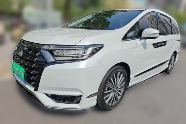 Used Honda Elysion 2024 2.0L eHEV Luxury Edition