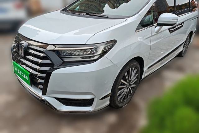 Used Honda Elysion 2024 2.0L eHEV Luxury Edition
