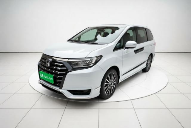 Ojetý Honda Elysion 2024 2.0L eHEV Luxury Edition