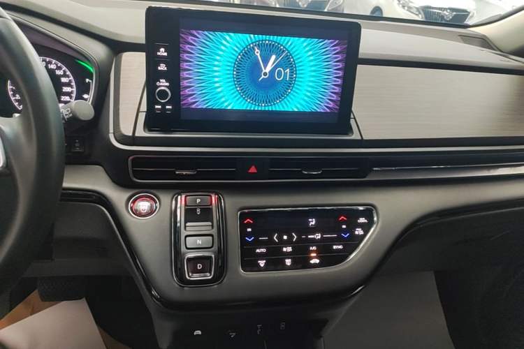 Used Honda Elysion 2024 2.0L eHEV Luxury Edition Audio And AC Panel