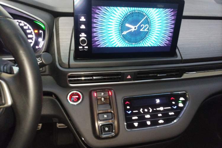 Used Honda Elysion 2024 2.0L eHEV Comfort Edition Audio And AC Panel