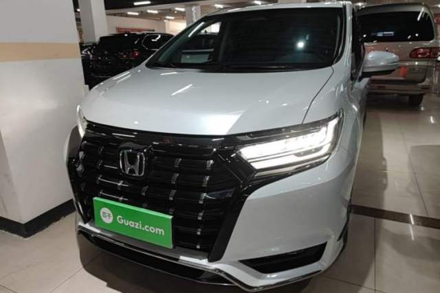Used Honda Elysion 2024 2.0L eHEV Luxury Edition