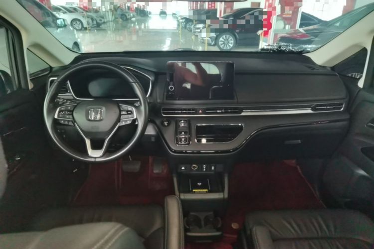 Used Honda Elysion 2024 2.0L eHEV Luxury Edition Center Console