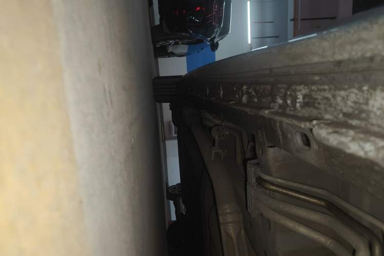 Used Honda Elysion 2024 2.0L eHEV Luxury Edition Chassis Front Right