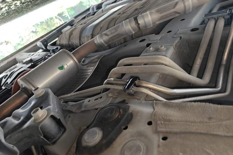 Used Honda Elysion 2024 2.0L eHEV Luxury Edition Chassis Front Right