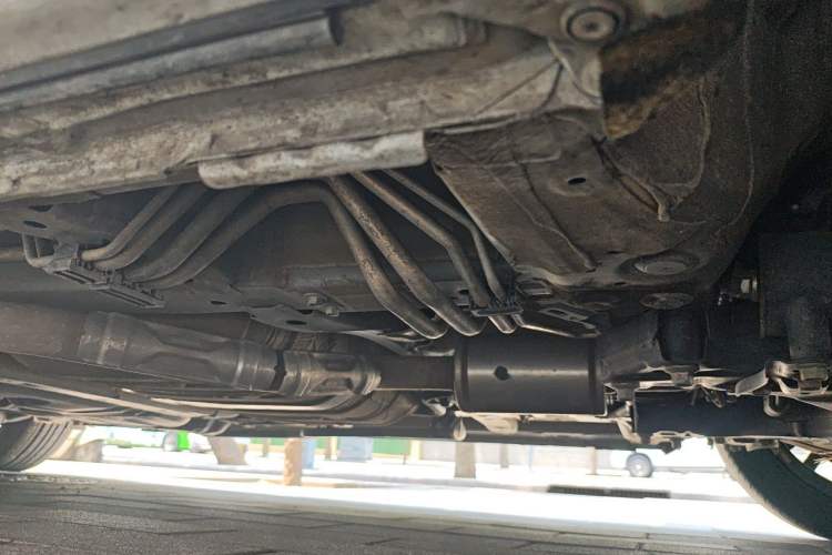 Used Honda Elysion 2024 2.0L eHEV Luxury Edition Chassis Front Right