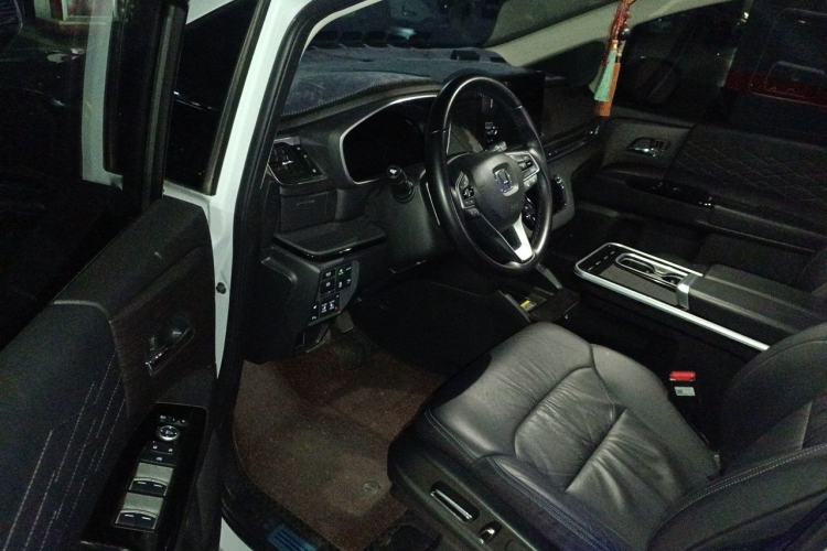 Used Honda Elysion 2024 2.0L eHEV Luxury Edition Driver Seat