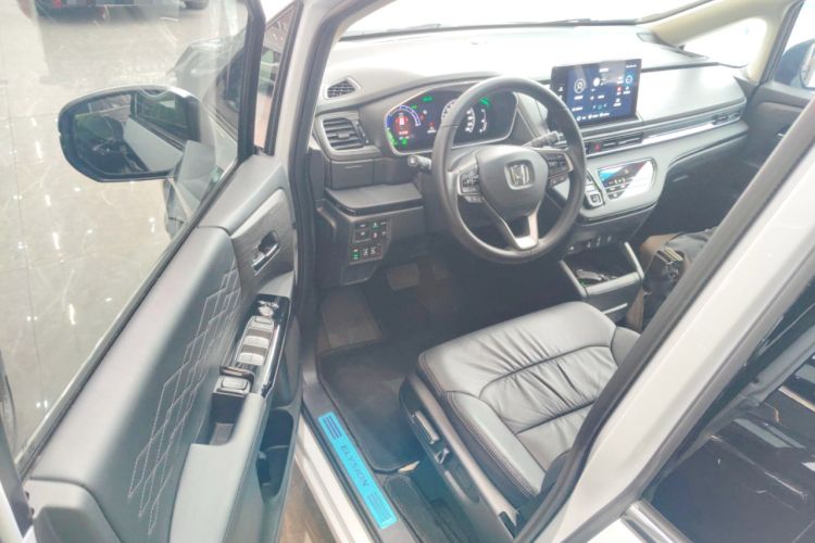 Used Honda Elysion 2024 2.0L eHEV Luxury Edition Driver Seat