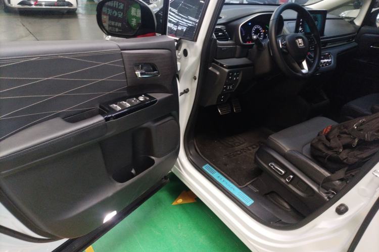 Used Honda Elysion 2024 2.0L eHEV Comfort Edition Driver Seat