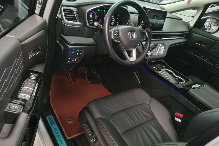 Used Honda Elysion 2024 2.0L eHEV Luxury Edition Driver Seat