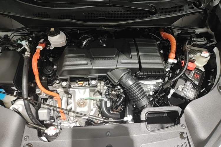 Used Honda Elysion 2024 2.0L eHEV Luxury Edition Engine Bay