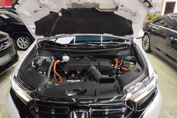 Used Honda Elysion 2024 2.0L eHEV Luxury Edition Engine Bay