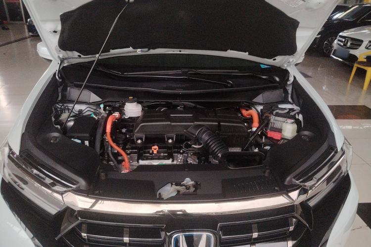Used Honda Elysion 2024 2.0L eHEV Ultimate Edition Engine Bay