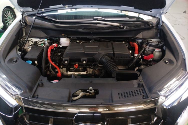 Used Honda Elysion 2024 2.0L eHEV Comfort Edition Engine Bay
