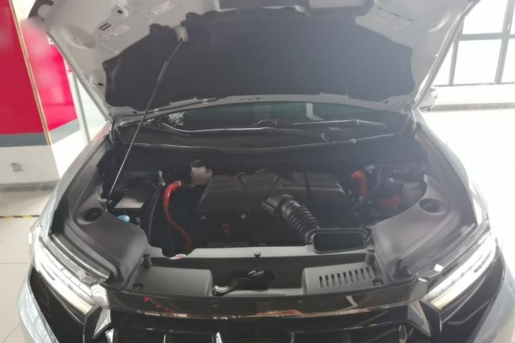 Used Honda Elysion 2024 2.0L eHEV Luxury Edition Engine Bay