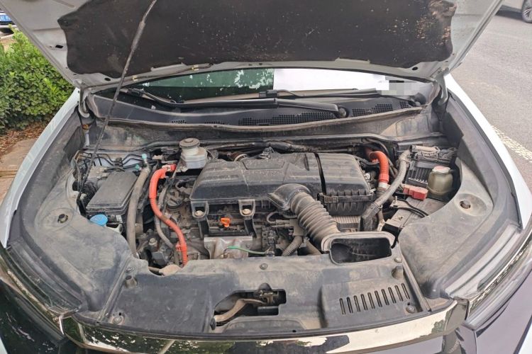 Used Honda Elysion 2024 2.0L eHEV Luxury Edition Engine Bay