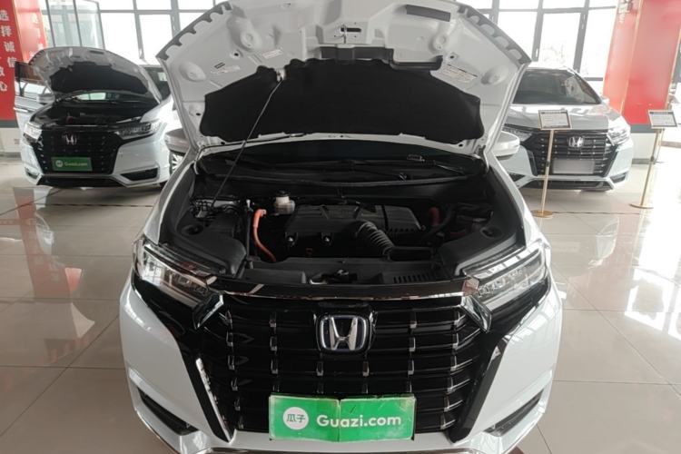 Used Honda Elysion 2024 2.0L eHEV Luxury Edition Engine Bay