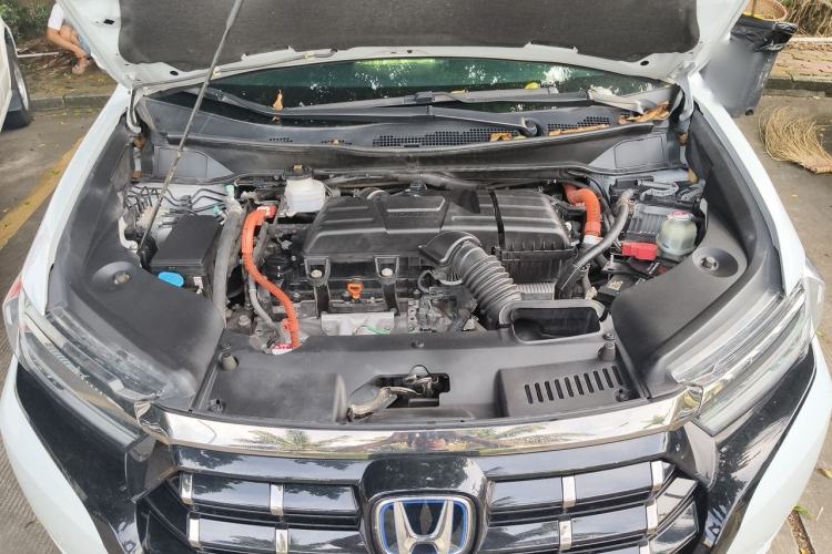 Used Honda Elysion 2024 2.0L eHEV Luxury Edition Engine Bay