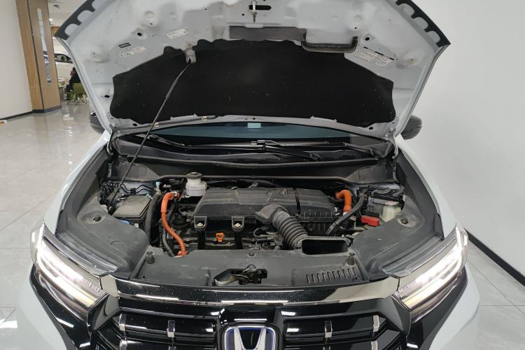 Used Honda Elysion 2024 2.0L eHEV Luxury Edition Engine Bay