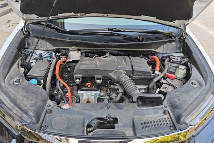 Used Honda Elysion 2024 2.0L eHEV Luxury Edition Engine Bay