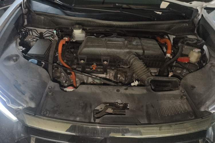 Used Honda Elysion 2024 2.0L eHEV Luxury Edition Engine Bay