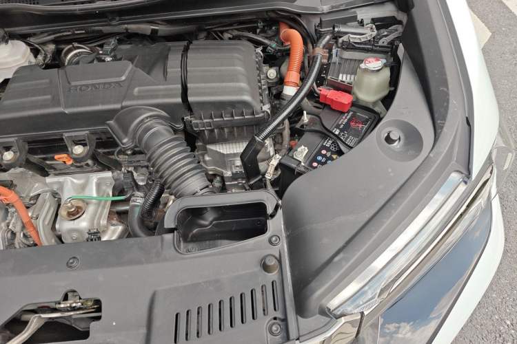 Used Honda Elysion 2024 2.0L eHEV Luxury Edition Engine Bay Left