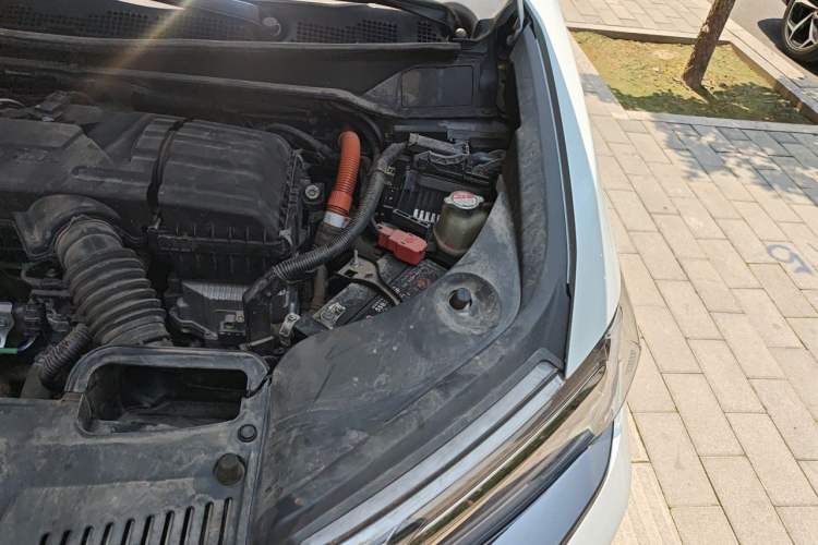 Used Honda Elysion 2024 2.0L eHEV Luxury Edition Engine Bay Left