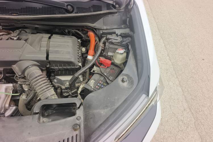 Used Honda Elysion 2024 2.0L eHEV Luxury Edition Engine Bay Left