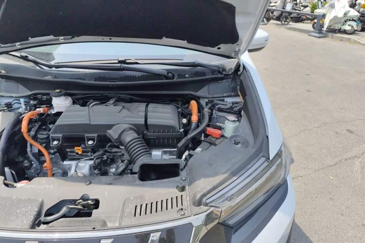 Used Honda Elysion 2024 2.0L eHEV Classic Edition Engine Bay Left