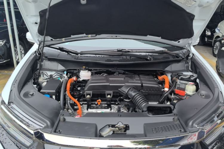 Used Honda Elysion 2024 2.0L eHEV Luxury Edition Engine Bay