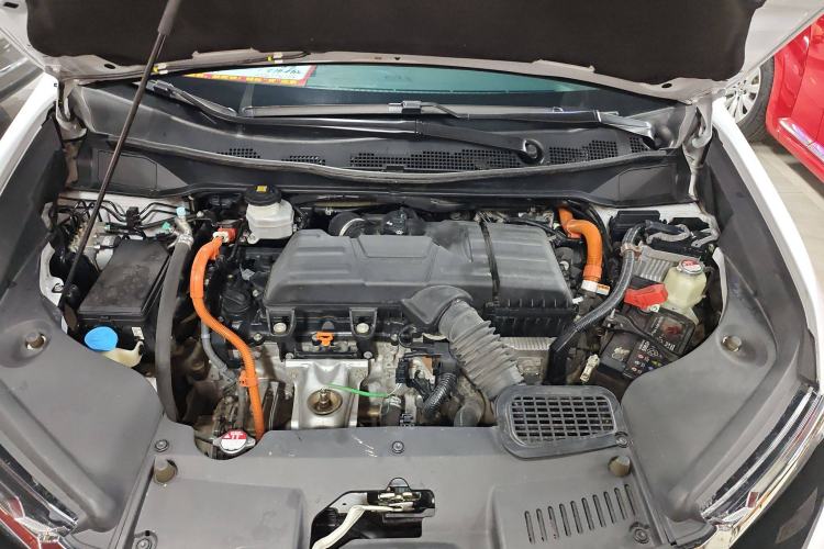 Used Honda Elysion 2024 2.0L eHEV Luxury Edition Engine Bay