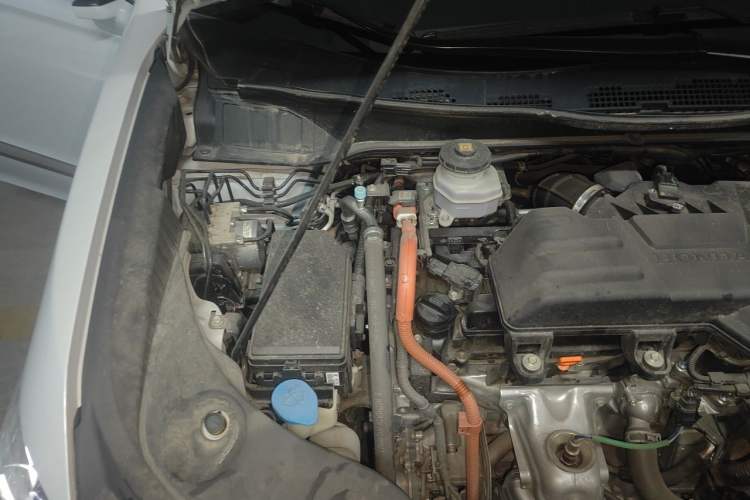Used Honda Elysion 2024 2.0L eHEV Luxury Edition Engine Bay Right