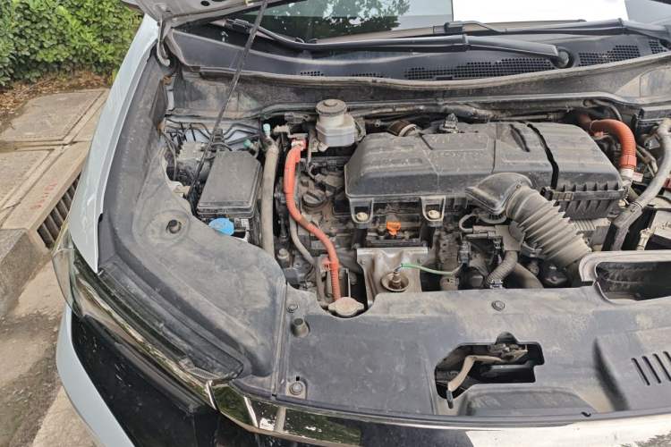 Used Honda Elysion 2024 2.0L eHEV Luxury Edition Engine Bay Right