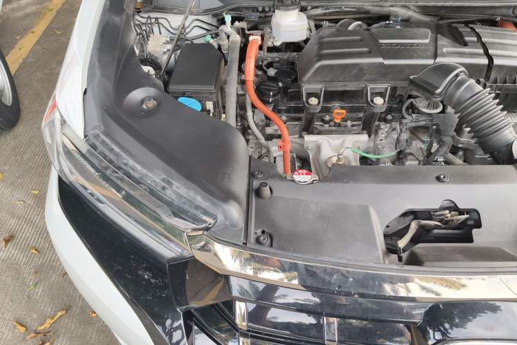 Used Honda Elysion 2024 2.0L eHEV Luxury Edition Engine Bay Right