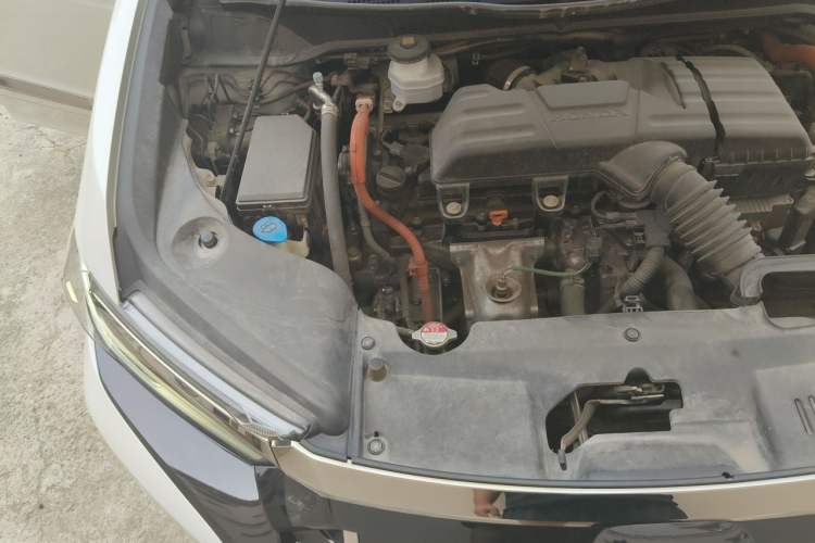 Used Honda Elysion 2024 2.0L eHEV Ultimate Edition Engine Bay Right