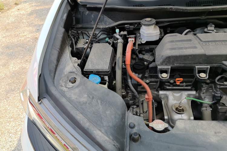 Used Honda Elysion 2024 2.0L eHEV Comfort Edition Engine Bay Right