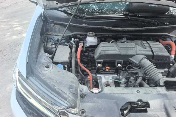Used Honda Elysion 2024 2.0L eHEV Luxury Edition Engine Bay Right